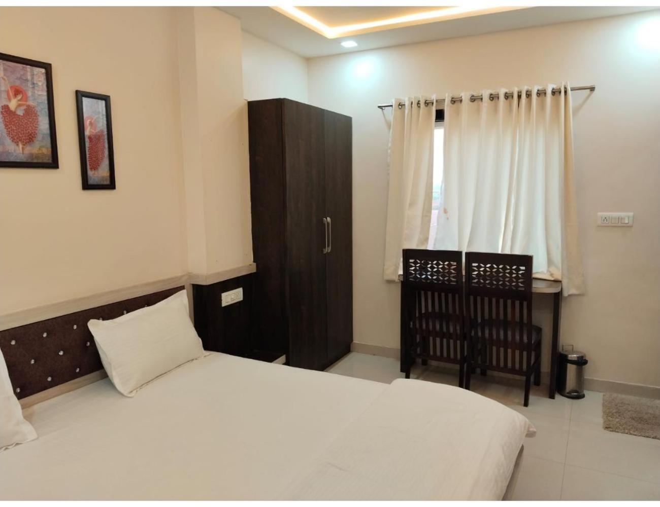 Hotel Dazzle, Jodhpur จ๊อดปูร์ ภายนอก รูปภาพ