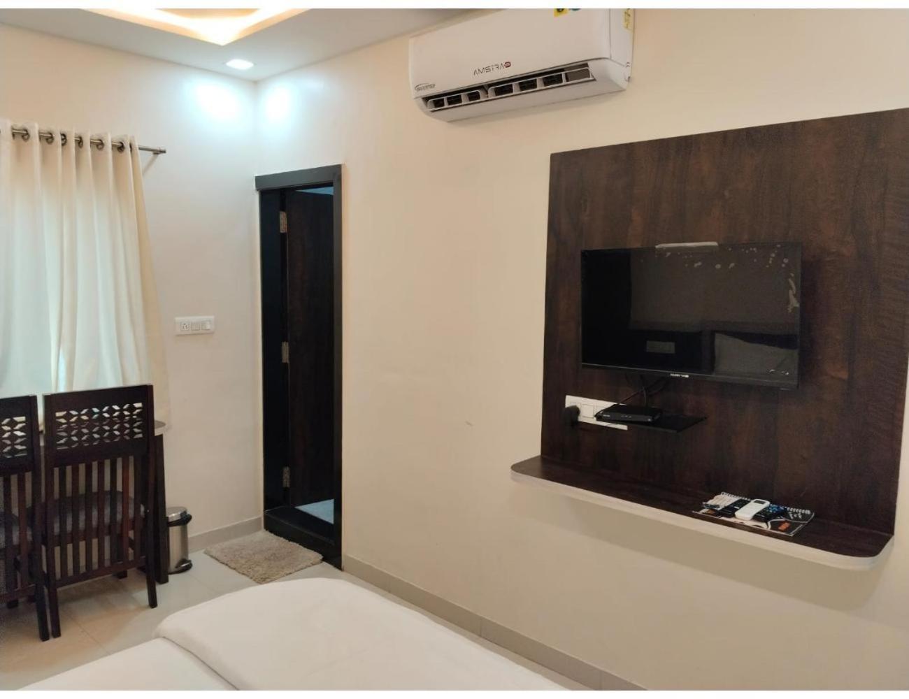 Hotel Dazzle, Jodhpur จ๊อดปูร์ ภายนอก รูปภาพ