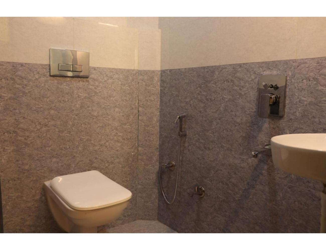 Hotel Dazzle, Jodhpur จ๊อดปูร์ ภายนอก รูปภาพ